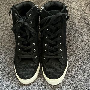 Steve Madden Wedge Heel Black Faux Suede High Top Size 7.5